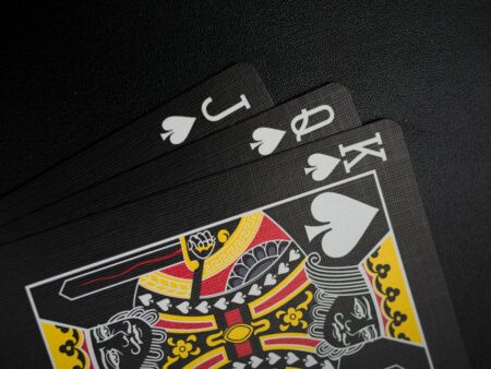 Top 5 Common Mistakes New Blackjack Players Make (And How to Avoid Them)